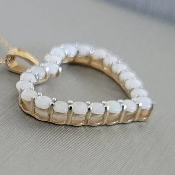 Opal Necklace 10K Gold - Picture 2 of 5